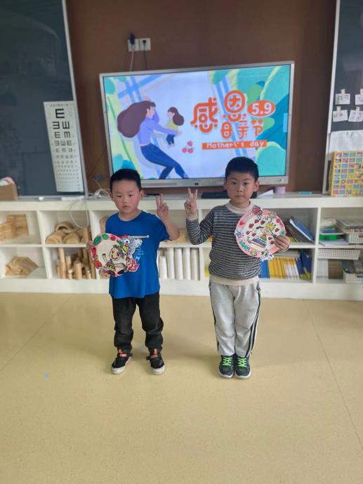 园区动态20210509新城母亲节_html_m213bf958.jpg