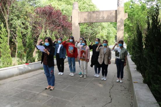 学习行知精神_html_m54e6a7b3.jpg