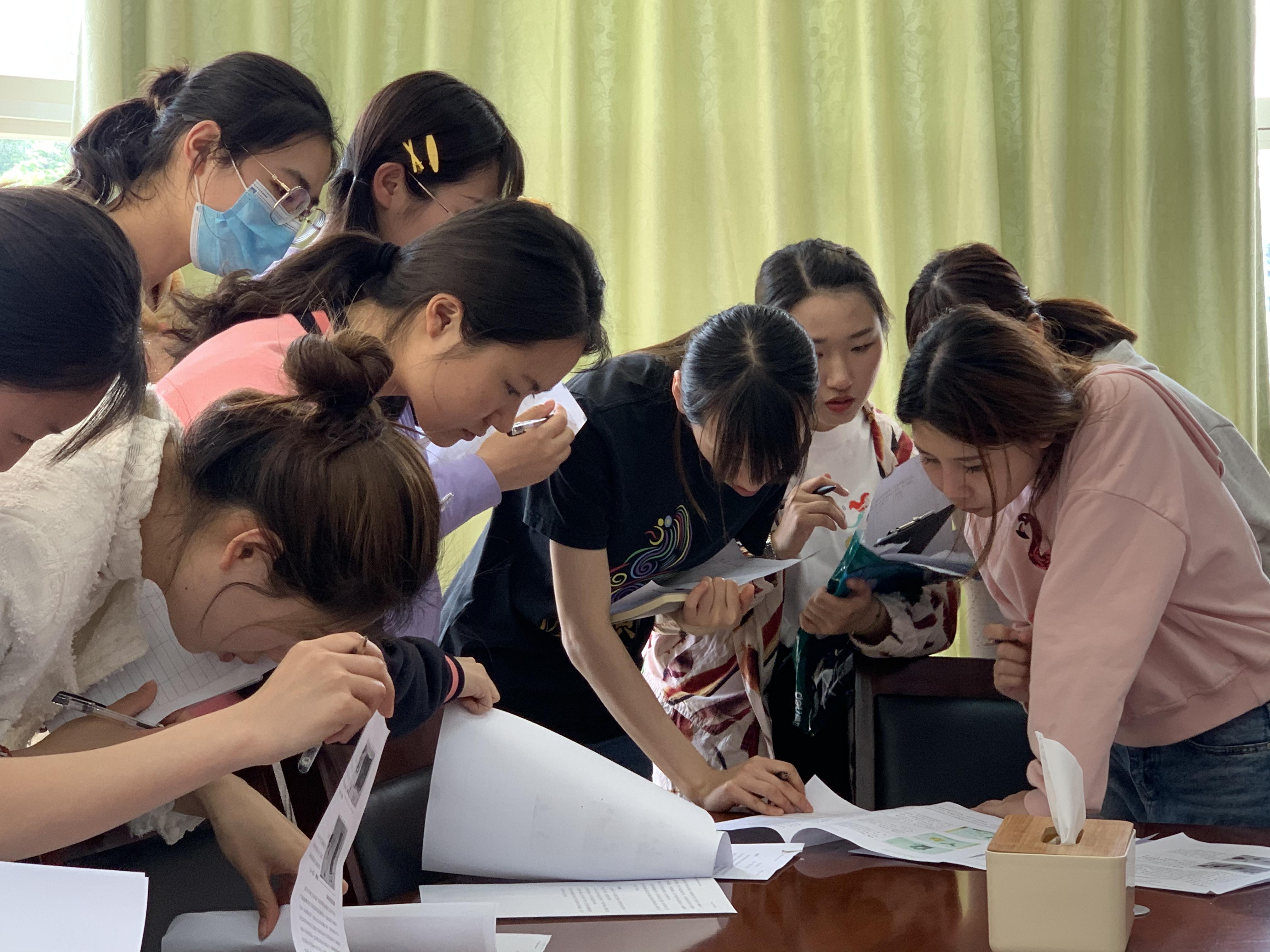 安全第一_html_789adfe2.jpg
