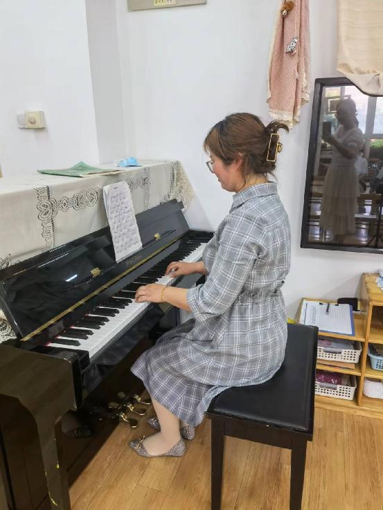 20220506祥和园区教师钢琴技能考核活动_html_540a9d64.jpg