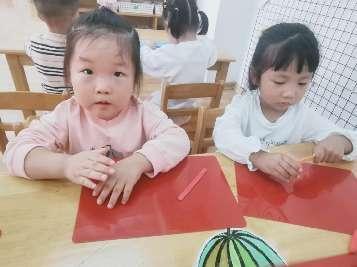 2023.09.28中心园“月圆印中秋 童心印国庆——双节活动_html_2134fabf.jpg