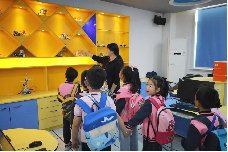20240514【生活燕幼·年级组动态】燕幼中心园：花开有时，衔接成长——大班年级组参观小学活动_html_m31e73995.png