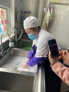 祥和园2021.11.17 厨房人员技能比拼_html_m13b8d4d.jpg
