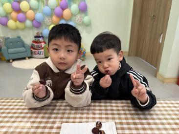 20241121  【生活燕幼·园区动态】：小雪至　暖寒冬——舌尖上的节气之小雪_html_m4f074ccf.jpg