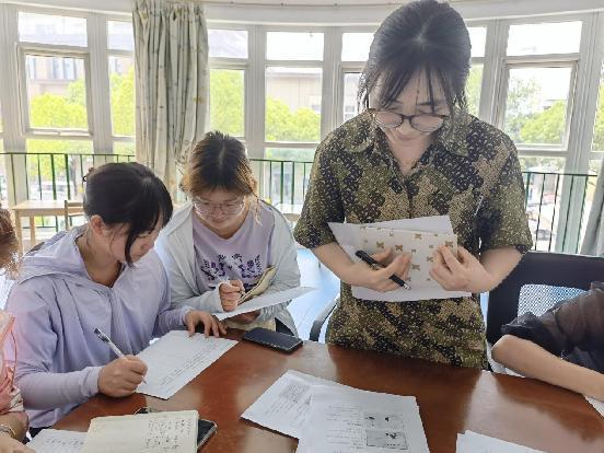 20220525祥和园区画中有话评比活动_html_21850eb2.jpg