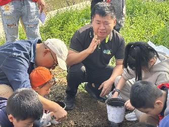 20231015燕子矶幼儿园亲子劳动实践营活动_html_5df82e94.jpg