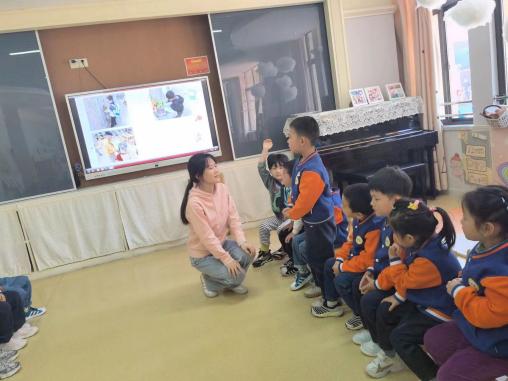 20240614【生活燕幼·年级组动态】新城分园：“家”点精彩，“育”见未来——家长故事团、资源团、种植团活动_html_507fc2fc.jpg