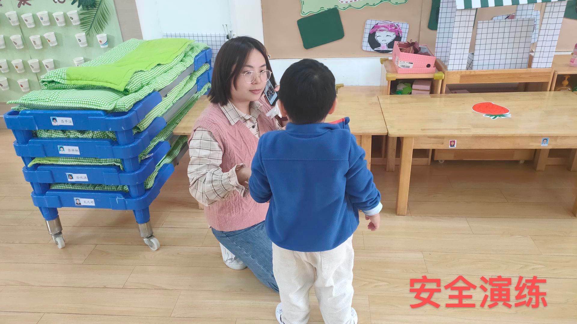 安全第一111111111111111_html_7a9b85aa.jpg