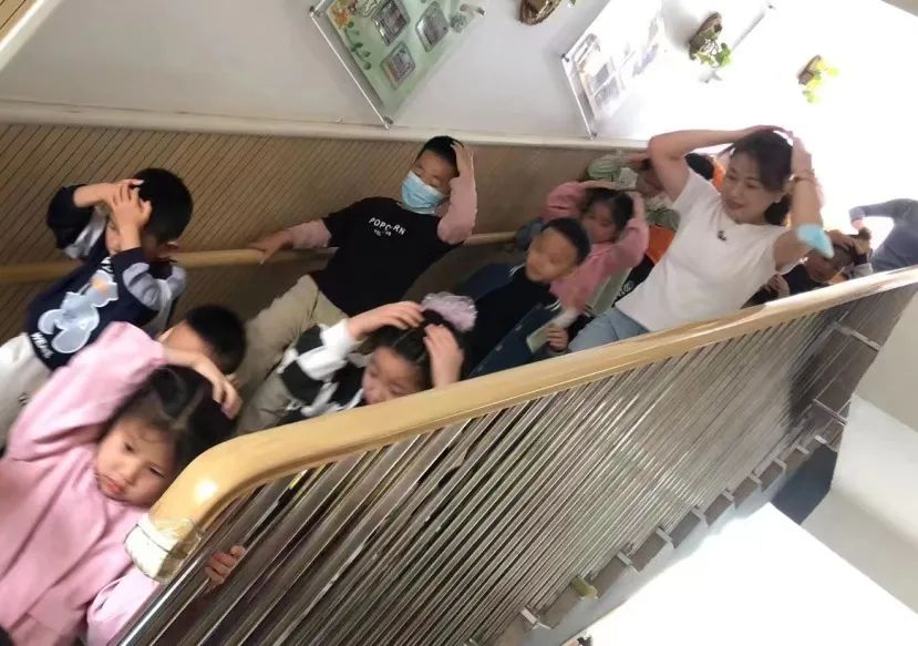 20220513【安全第一】下庙园区：“防震减灾，安全常在”——防震减灾演练活动_html_2eec7dea.jpg