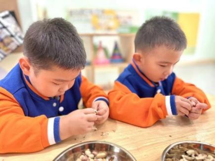 20231108  【生活燕幼·园区动态】“秋韵正浓时，悄然迎立冬”——舌尖上的节气之立冬_html_m58e31c2.jpg