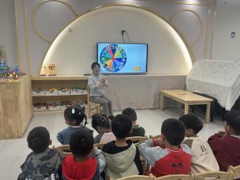 20250617 【生活燕幼·教研组动态】以研促教，以教启思——燕子矶幼儿园社会教研组系列活动_html_m23f01fad.jpg