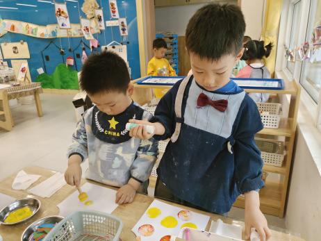 20250604【生活燕幼·教研动态】“以美润教，共研成长”——美术教研组期末总结(1)_html_12d9a69a.jpg