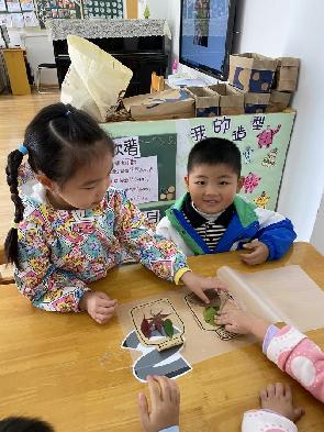 20211022祥和园区小中班霜降活动_html_m1c1dd77f.jpg