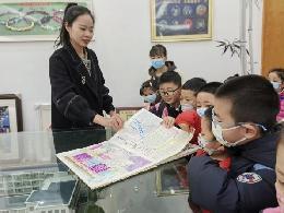 【生活燕幼·年级组动态】燕幼中心园“小学初体验，衔接零距离”——大班社区活动参观小学_html_791cb236.jpg