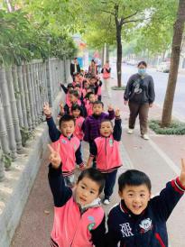 年级组动态_html_m6338aeb9.jpg