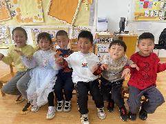 2023.03.09燕幼中心园 大二班 惊蛰节气活动_html_m6805dfaf.jpg