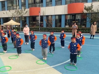 20231129  【生活燕幼·园区动态】“快乐早操，悦动成长”——幼儿早操和体育技能大赛评比_html_m1b45e2ee.jpg