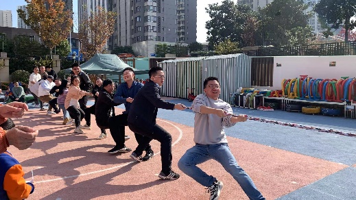20231122运动会活动_html_m5fa8ea5f.jpg