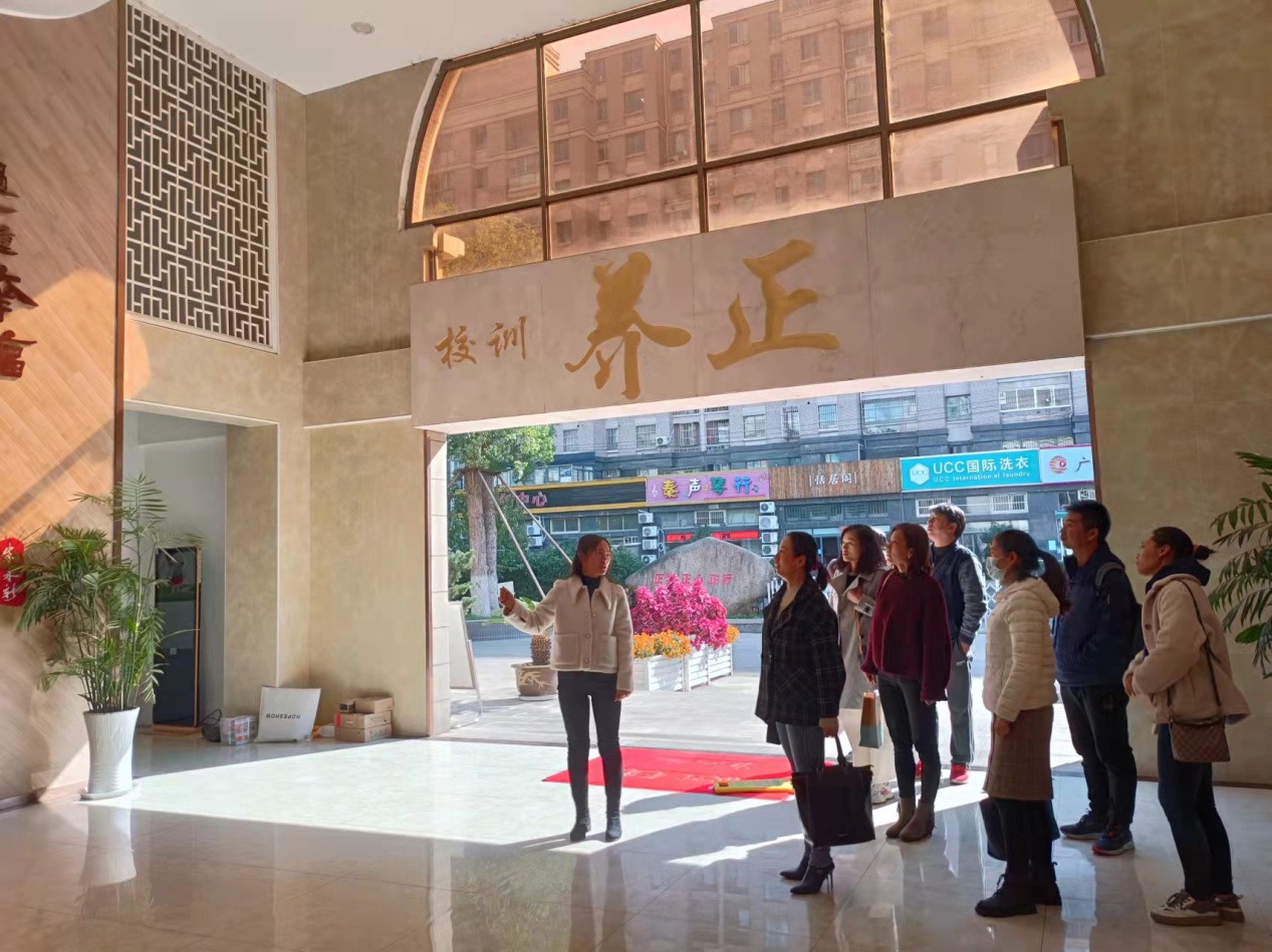 研究真问题  拓展新思路_html_m39151729.jpg