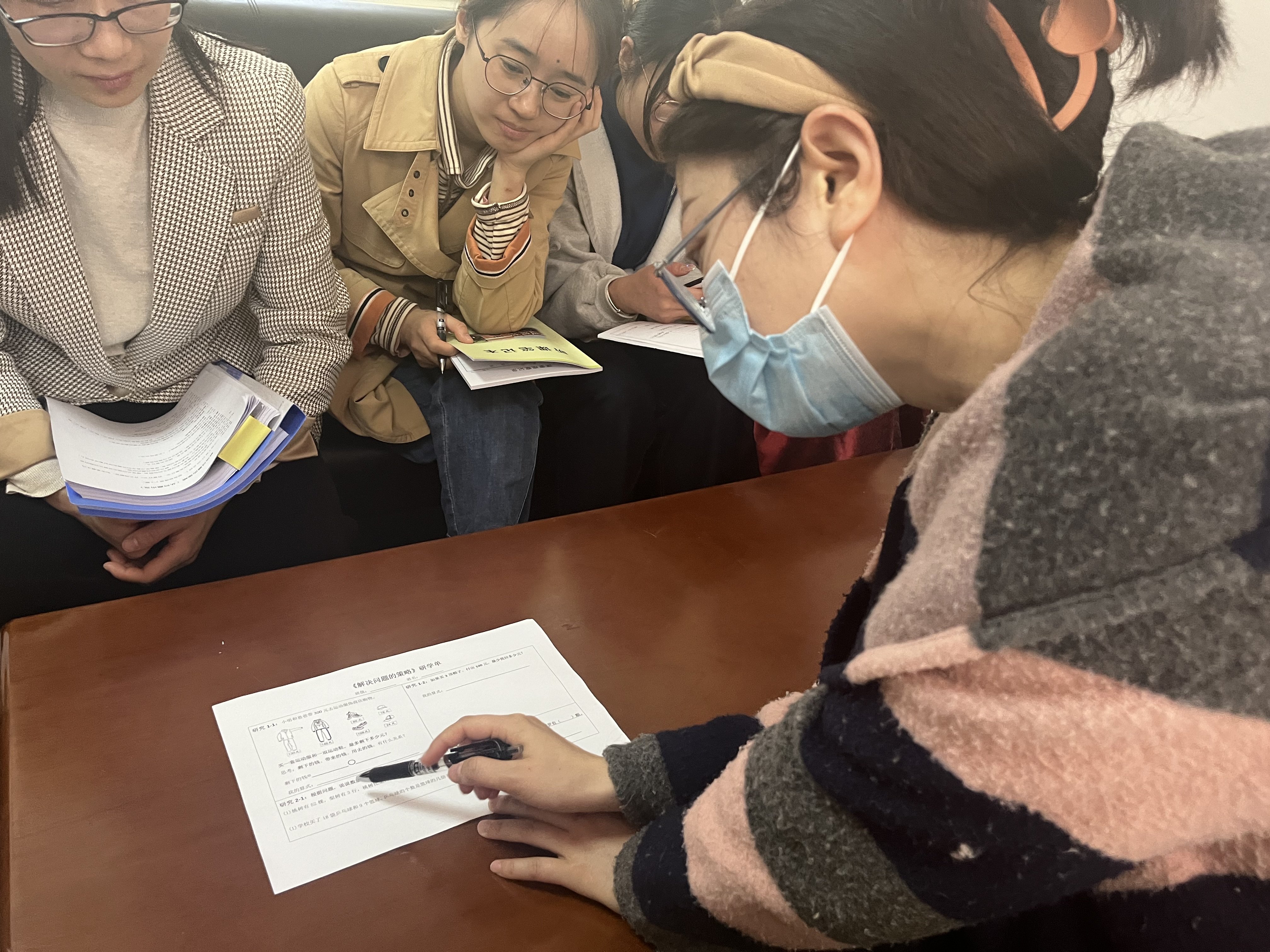 新闻稿(1)_html_2dc1c8b.jpg