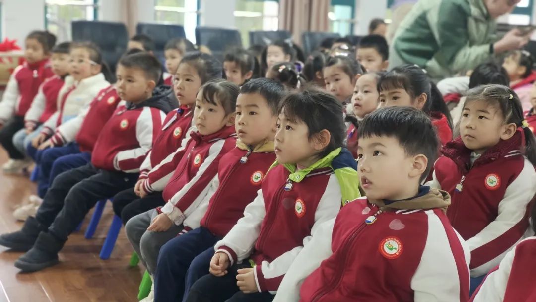 临时_html_50803369.jpg