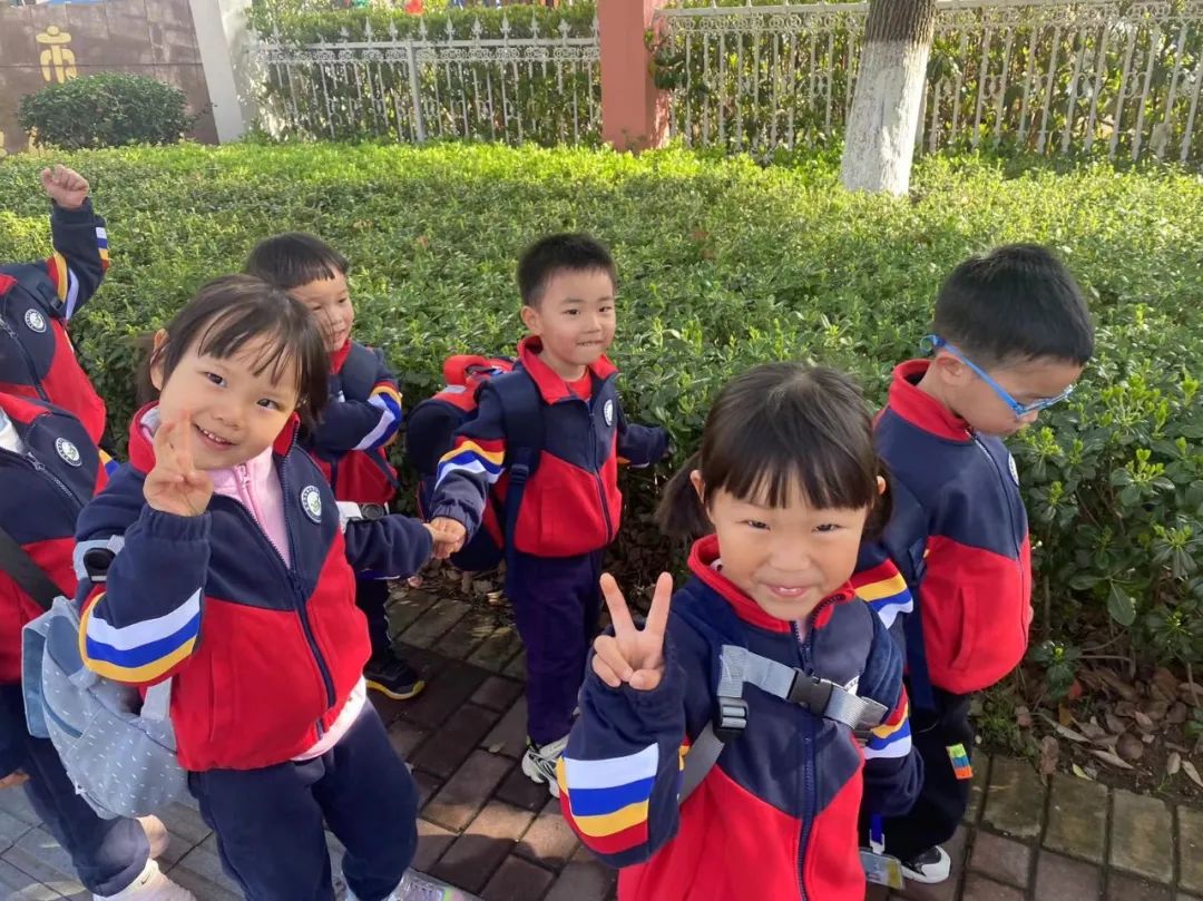 临时_html_5380f8de.jpg
