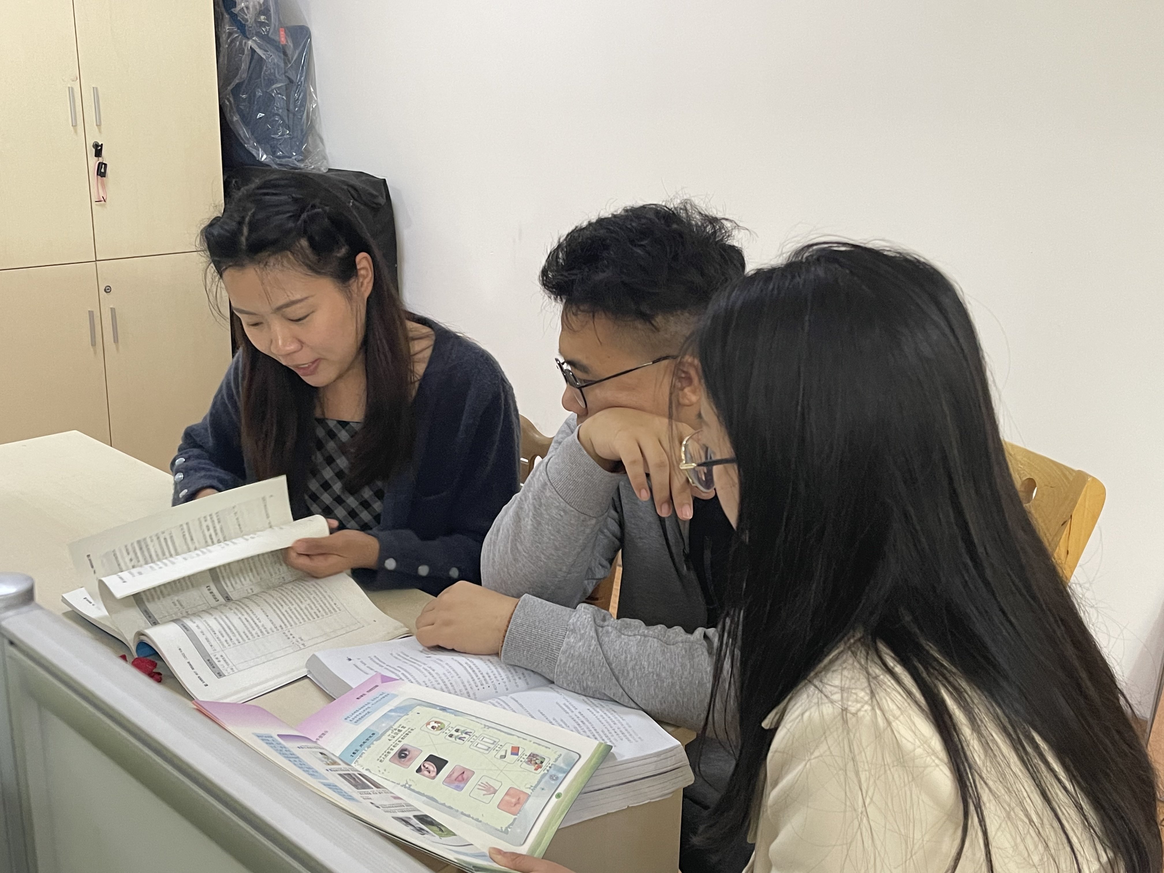 2022年10.9 科学教研（1）新闻稿_html_m3949092e.jpg