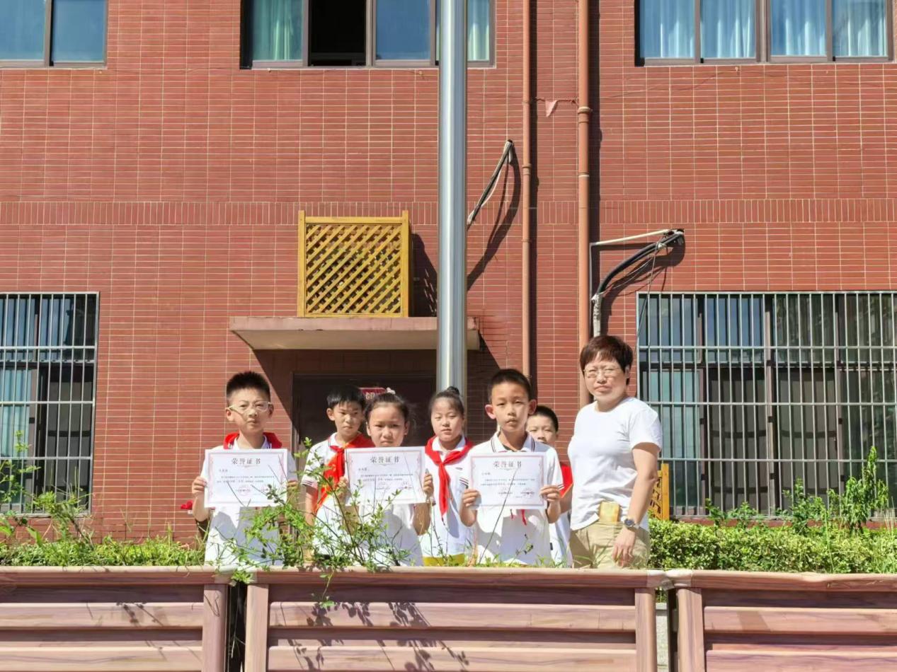 2024.9.18-宋沐晓-六3升旗仪式_html_78edb09e.jpg