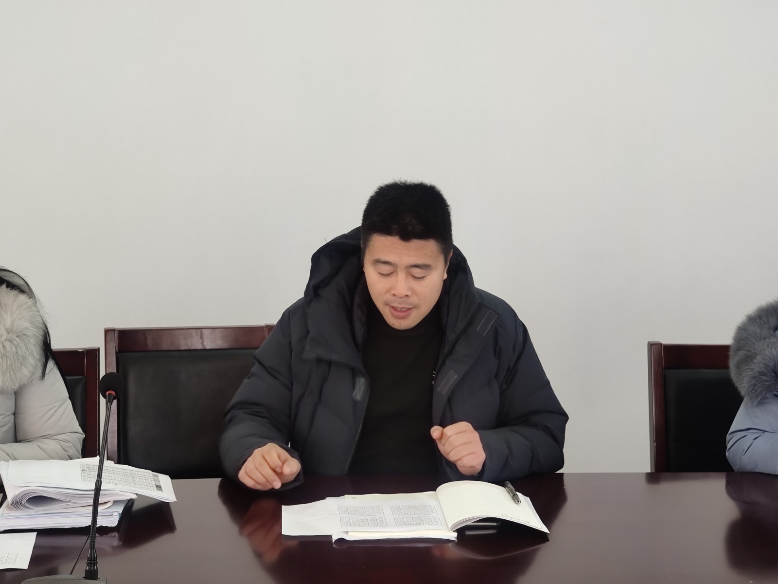 李校.jpg