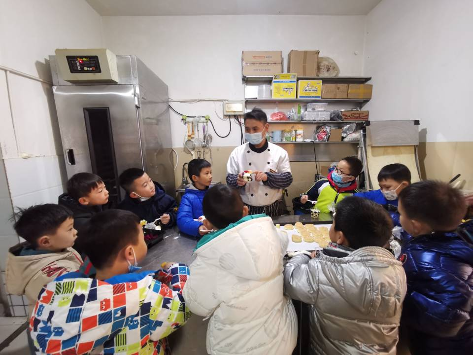 【乐活龙幼】乐享甜蜜，活遇稻香 ——记靖安幼儿园大班组第二次社区活动