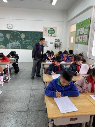 督学引领  行稳致远_html_456bec96.jpg