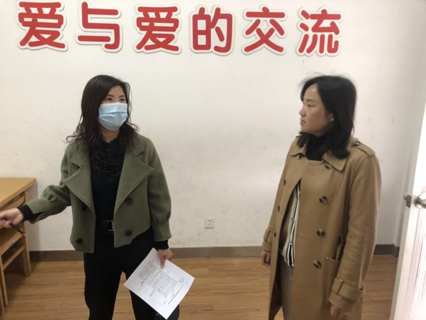 南湾营小学迎接区教育局安全大检查_html_m6ca771ea.jpg