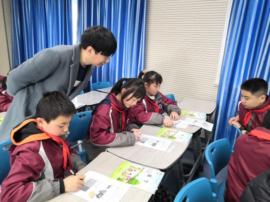 20220302张程童学课堂报道_html_m7e72e279.jpg