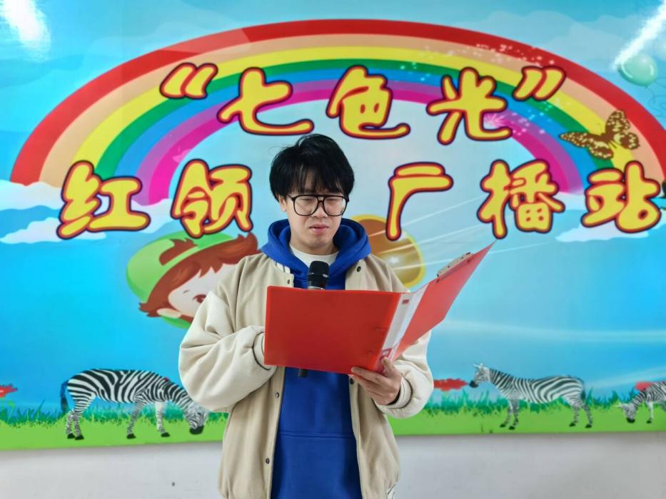 爱护环境 美化校园——2023-2024第二学期第八周升旗仪式_html_4424136c.jpg