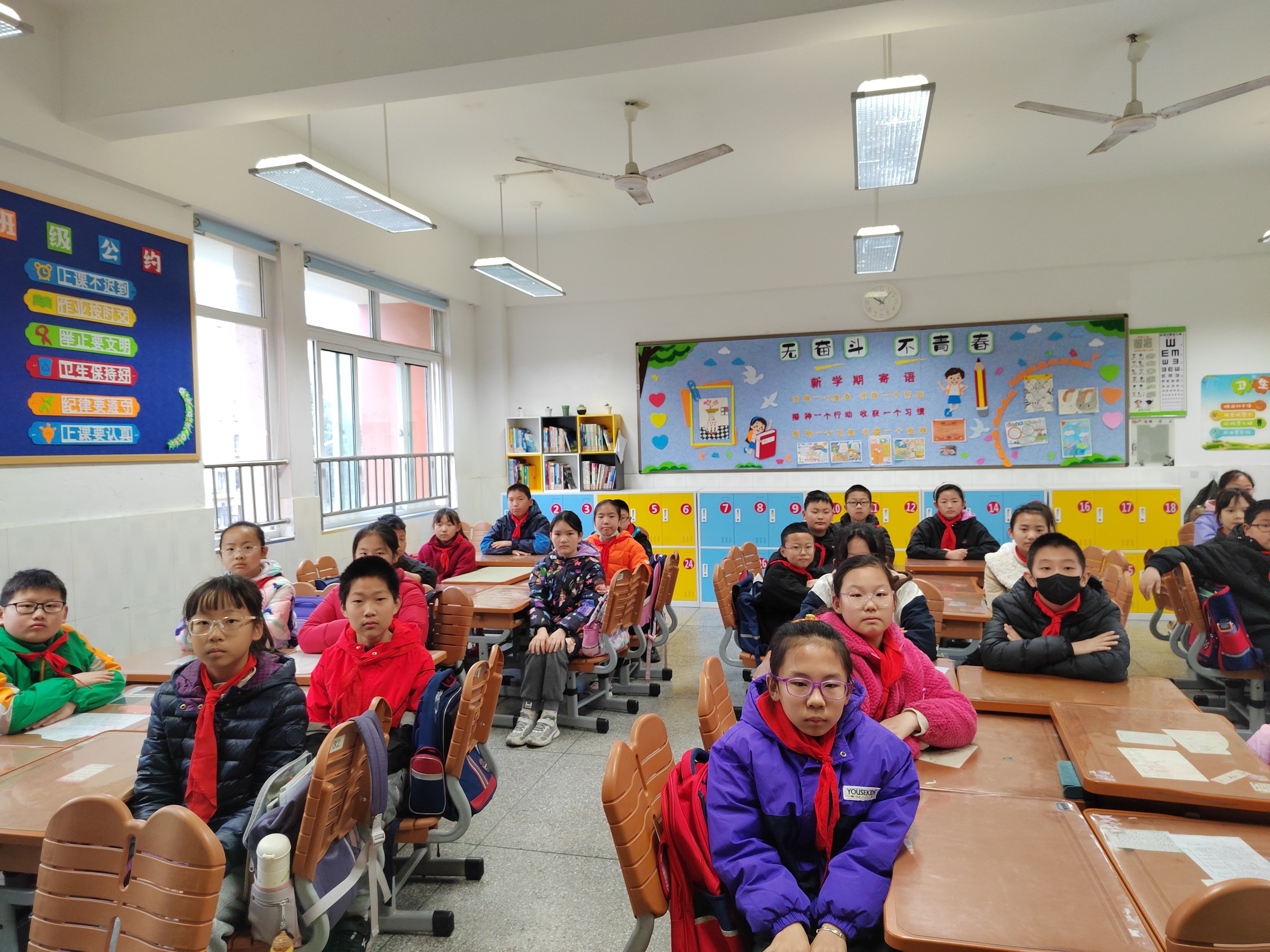 共同呵护，校园欺凌零容忍_html_m2ae9218.jpg