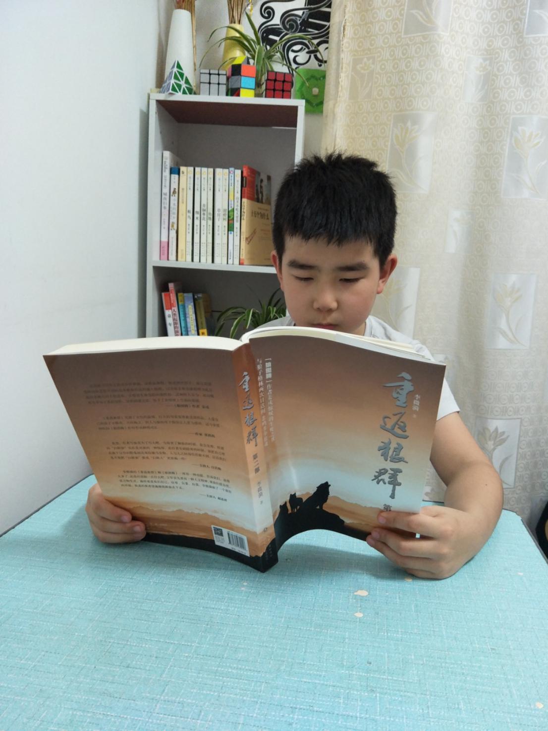 四年级阅读活动报道_html_3863e673.jpg