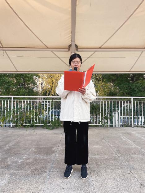 20221212升旗仪式报道（金永芹写）_html_10f41afb.jpg