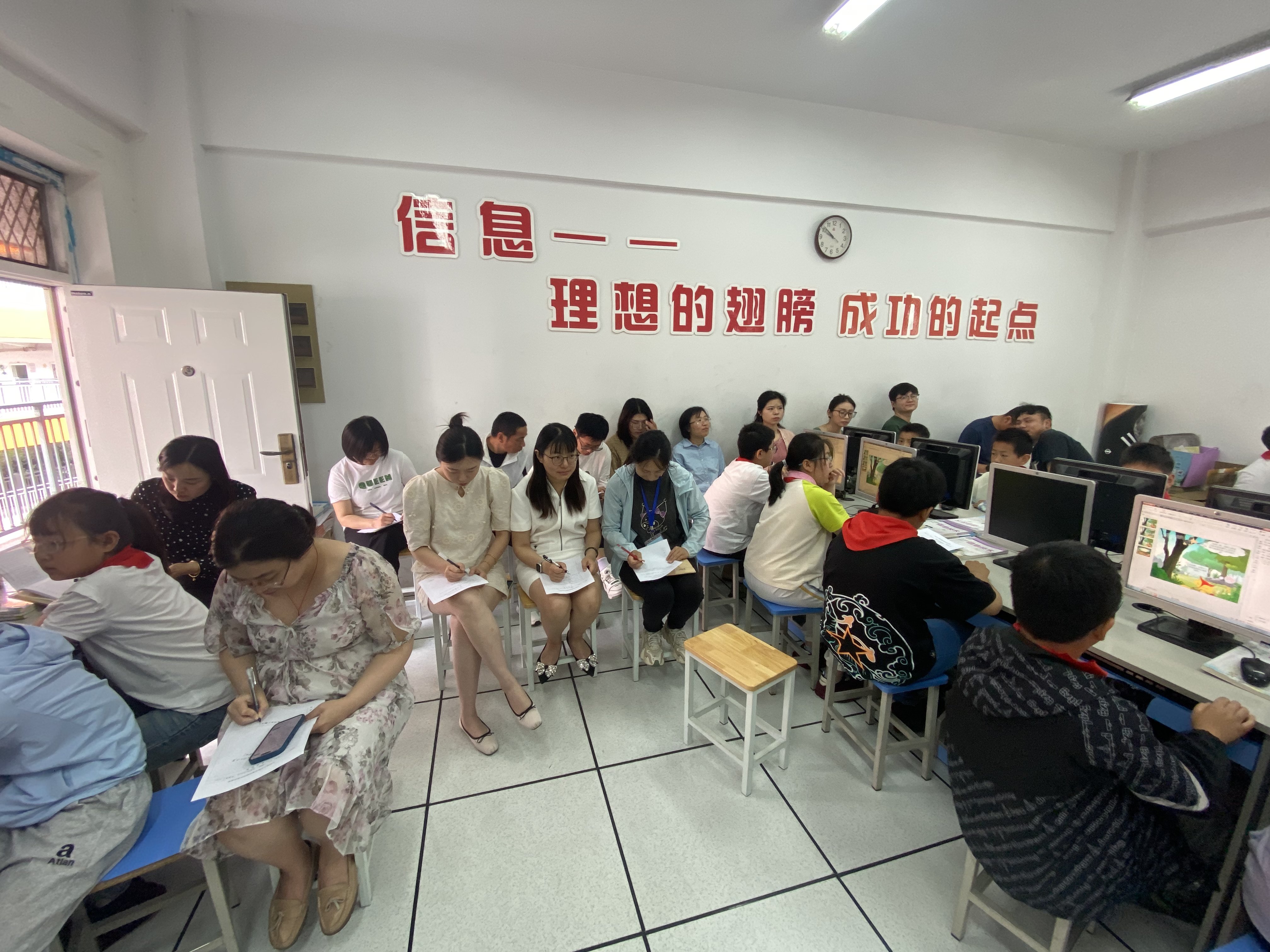 童学课题新闻报道_html_m20d19b19.jpg