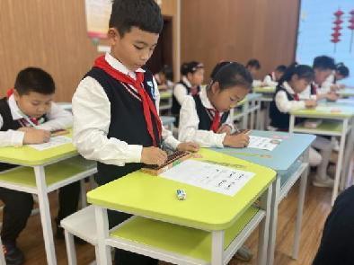 20230509数学组区级教研报道_html_370f11c8.jpg