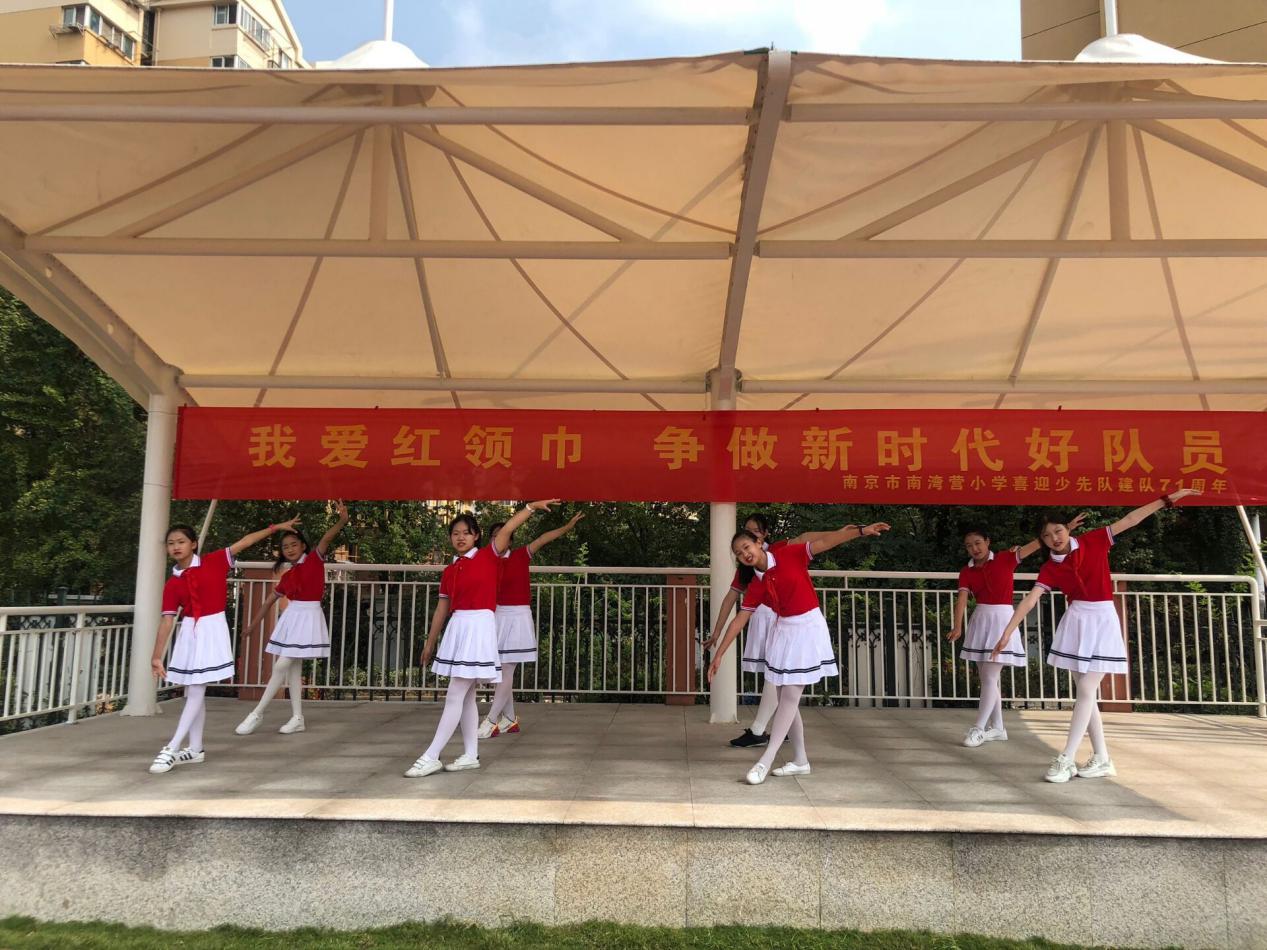 建队日报道_html_m117b34f0.jpg