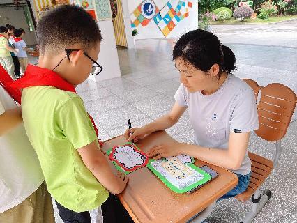 学无“纸”境    无“笔”快乐_html_4c9ed214.jpg