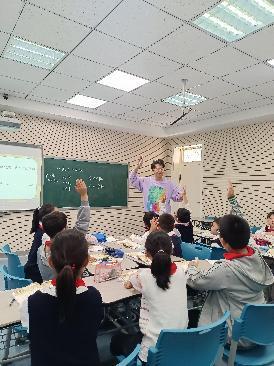 20231024语文组童学课堂报道_html_3e4289f.jpg