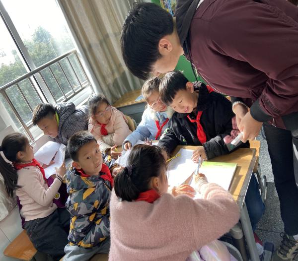 20201203同课共研1_html_m69fb21a3.jpg