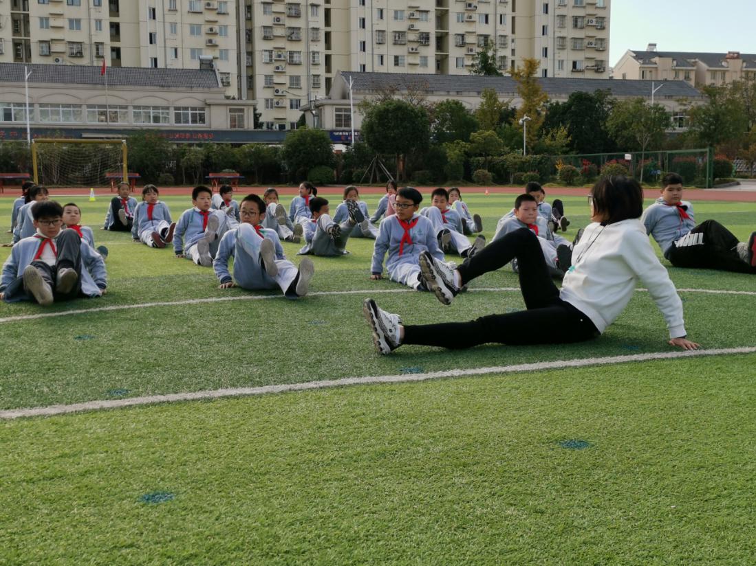 我健康，我运动--南湾营小学“童学课堂”系列研究科262期_html_m4fddeeb9.jpg