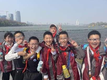 20230315春游活动报道_html_m6c9c22f1.jpg