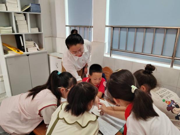 20240919太阳城小学教育集团“四个一”检查报道（金永芹写）_html_m4e6ae8c8.jpg