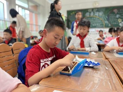 20230517魔幻数学节2报道_html_mac7ccb.jpg