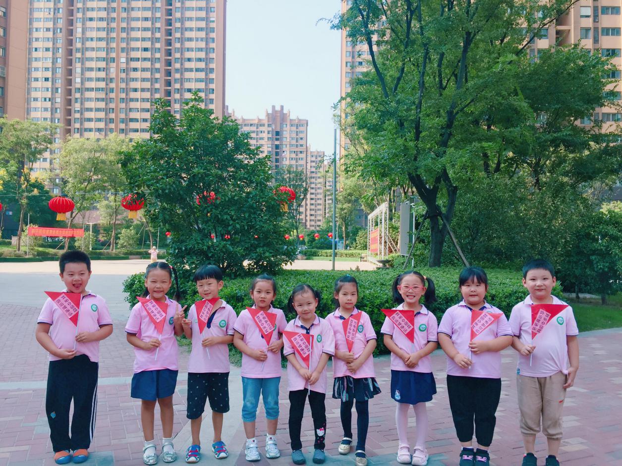 20190920【园区动态】下庙园区：推广普通话，诵祖国七十华诞_html_69996f85.jpg