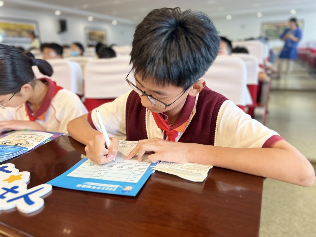 少年城建说新闻稿_html_423369c3.jpg
