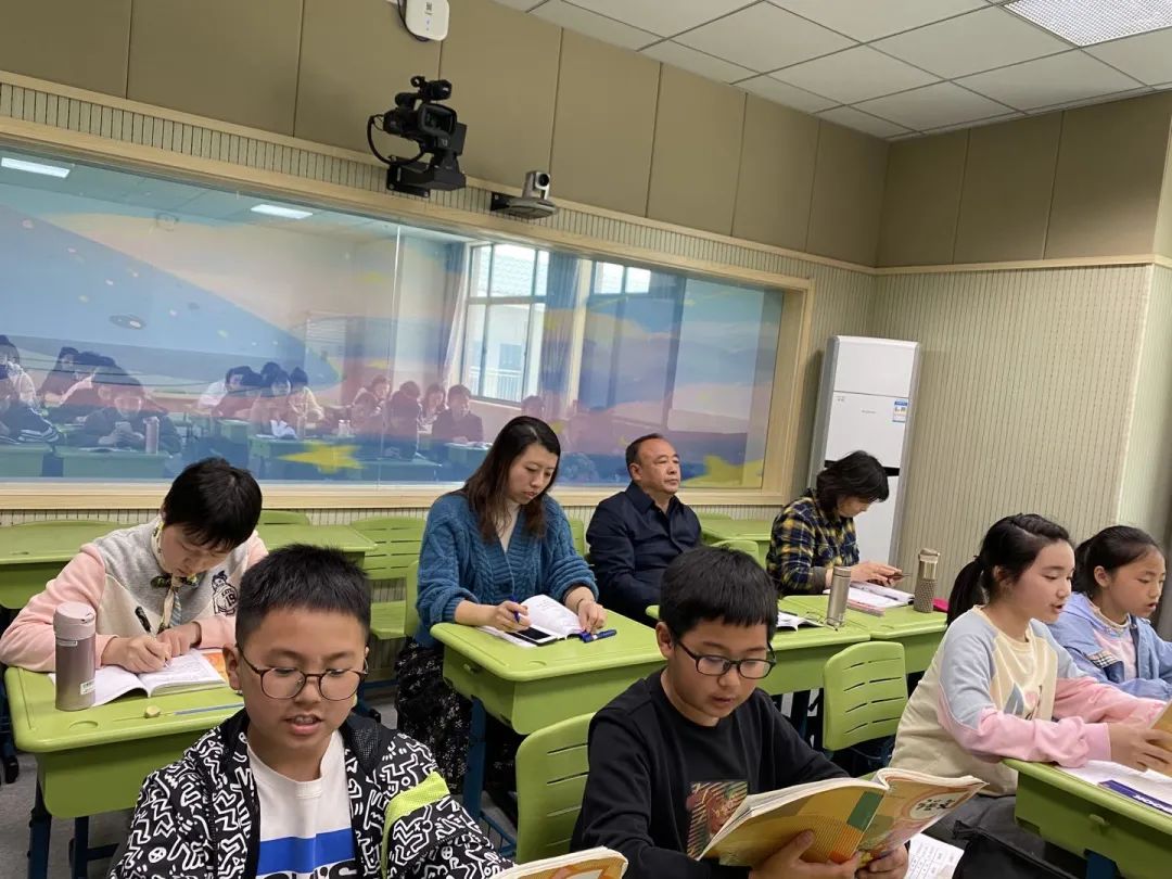 金立义名师工作室送教玄武区南京农业大学实验小学_html_m84d4af7.jpg